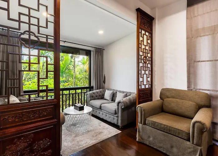 Sclass Villa & Swimming Pool , 10 Min From Airport