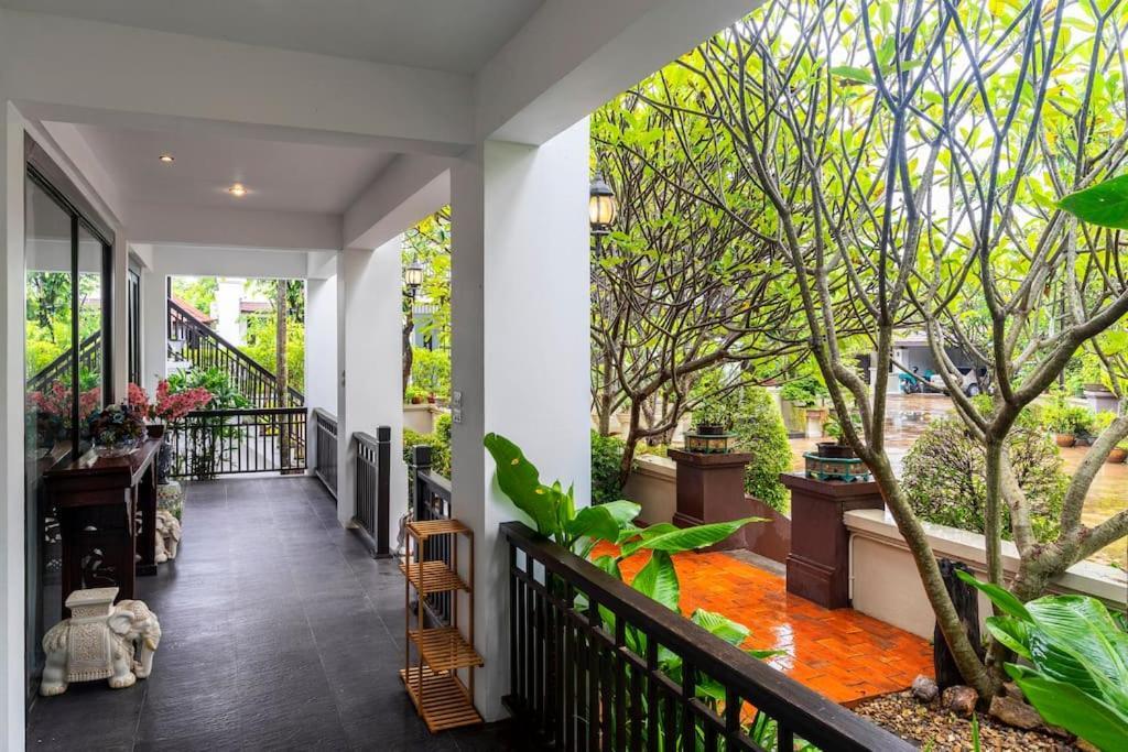 Sclass & Swimming Pool , 10 Min From Airport * 清迈